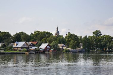 Ostashkov 'un panoramik görüntüsü. Rusya