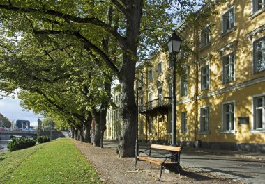 Turku 'daki Aura nehrinin seti. Finlandiya