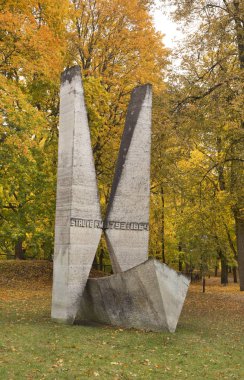 Tartu 'daki Toome Hill' de Friedrich Georg Wilhelm von Struve anıtı. Estonya