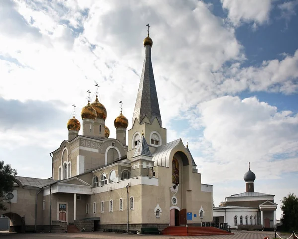 Kathedrale Des Eintritts Der Allerheiligsten Gottesmutter Den Tempel Karaganda Kasachstan — Stockfoto