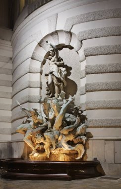 Viyana 'daki deniz çeşmesinde güç. Avusturya