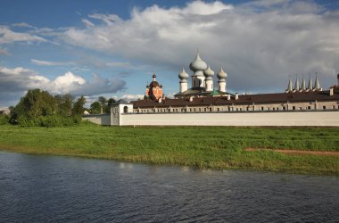 Tikhvin 'deki Tikhvin Varsayım Manastırı. Leningrad Oblastı. Rusya