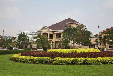 Independence Park - Phnom Penh 'deki Preah Sihanouk Bulvarı. Kamboçya