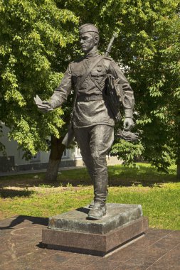 Voronezh 'de bir postacının anıtı. Rusya