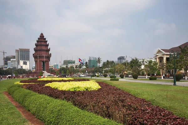 金边的独立纪念碑 柬埔寨 — 图库照片