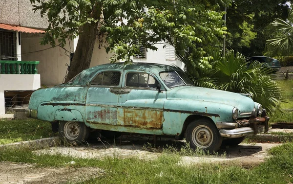 Παλιό Αυτοκίνητο Στην Αβάνα Κούβα — Φωτογραφία Αρχείου
