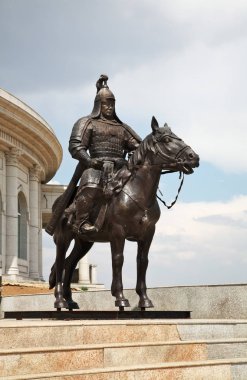 Tsonjin Boldog yakınlarındaki Cengiz Han Heykel Kompleksi. Moğolistan
