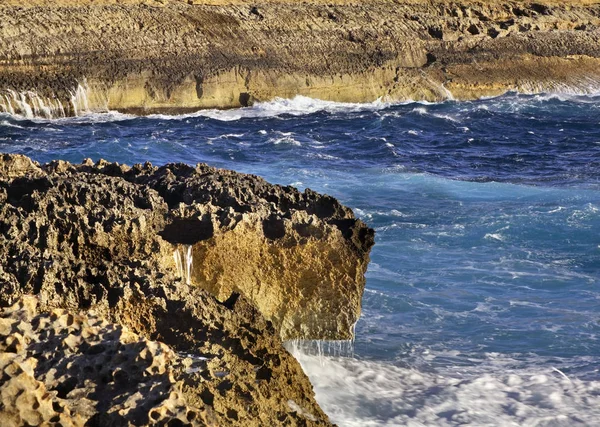 Κόλπος Dwejra Στο Νησί Gozo Στον Κόλπο Ντεζρα Μάλτα — Φωτογραφία Αρχείου