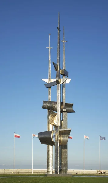 Gdynia南部码头的Sail Moument Pomnik Zagle — 图库照片