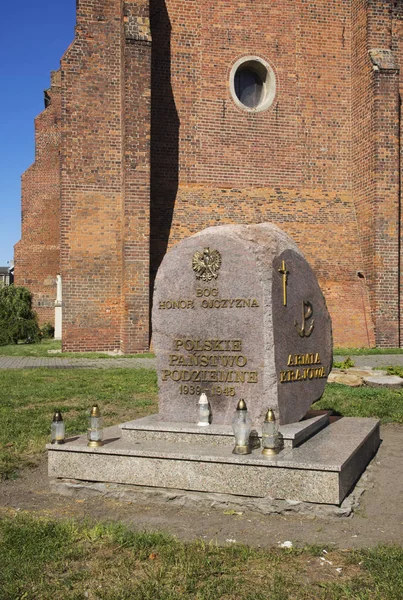 Monumento Estado Polaco Subterráneo Ejército Local Znin Polonia — Foto de Stock