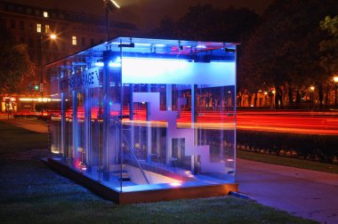 Viyana 'da yeraltı otoparkı. Avusturya