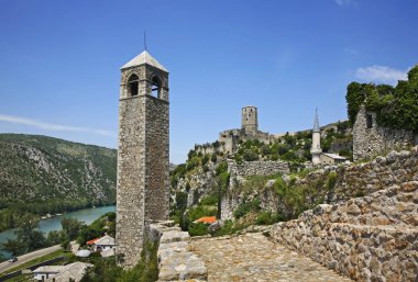 Pocitelj 'deki saat kulesi. Bosna-Hersek