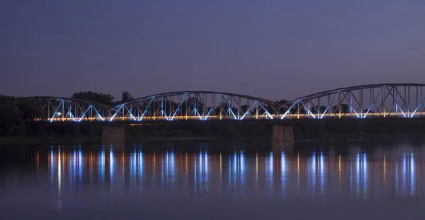 Puente Jozef Pisudski Torun Polonia — Foto de Stock