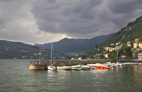 Molo Mieście Como Włochy — Zdjęcie stockowe