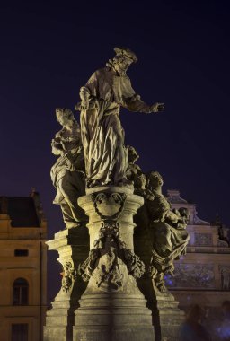 Prag 'daki Charles Köprüsü' nde Kermartin 'in Ivo heykeli. Çek Cumhuriyeti