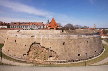 Vilnius 'taki topçu kalesinde. Litvanya