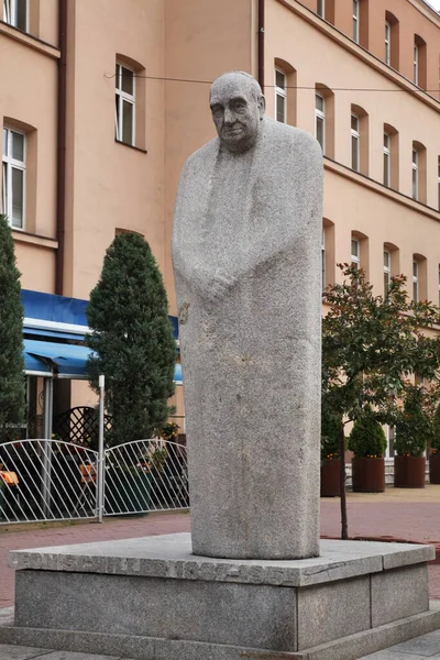 Denkmal Für Leon Schillerin Der Gasse Von Leon Schiller Lodz — Stockfoto