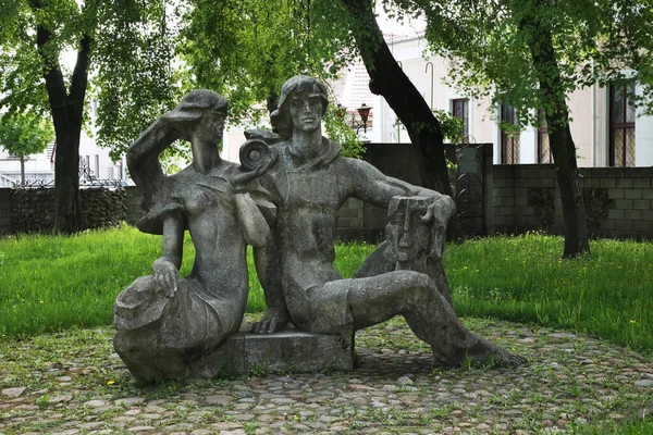 Escultura Juventud Kobryn Región Brest Belarús — Foto de Stock
