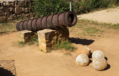 Famagusta 'daki Venedik Sarayı' nda top. Kıbrıs