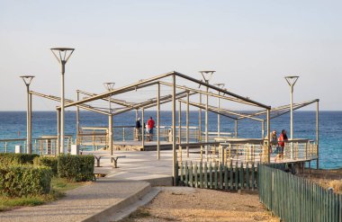 Paralimni manzarası. Kıbrıs