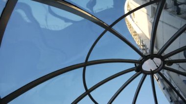 Görünüm yalak Skyview çatısı eğim Asansör duvara Ericsson Globe Stockholm, İsveç