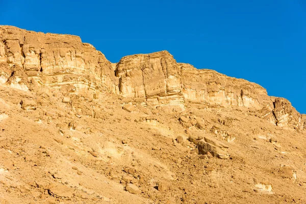 Formations rocheuses dans le désert du Néguev Sud d'Israël — Photo