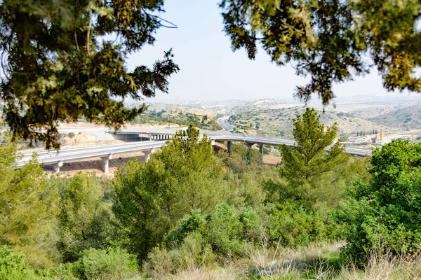 Şomron dağlar ve çapraz-İsrail yol — Stok fotoğraf