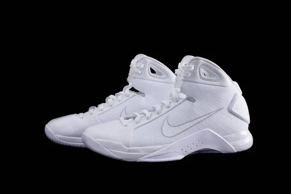 Nike Hyperdunk білий високій вершині баскетбольної взуття кросівки — стокове фото