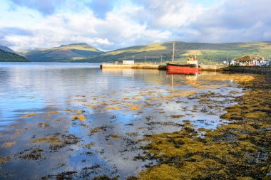 Günbatımı ve Loch Fyfe Inveraray, İskoçya, teknede