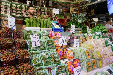 Tel Aviv, İsrail Sukkot arifesinde Carmel pazarı