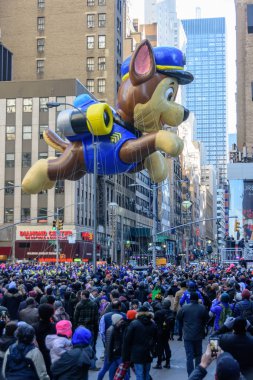  New York'ta Macy's Şükran günü geçit töreni