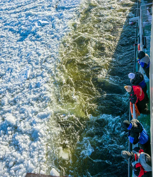 Рованиеми Финляндия Февраля 2020 Года Лодка Ледокола Плавает Стране Лапландии — стоковое фото
