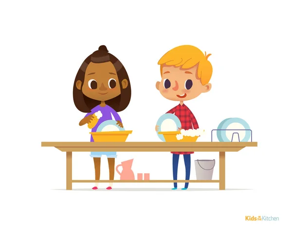 Двое счастливых мультирасовых детей моют посуду на белом фоне. Дети чистят посуду. Монтессори участие концепции образовательной деятельности. Векторная иллюстрация для флаера, баннера, плаката . — стоковый вектор
