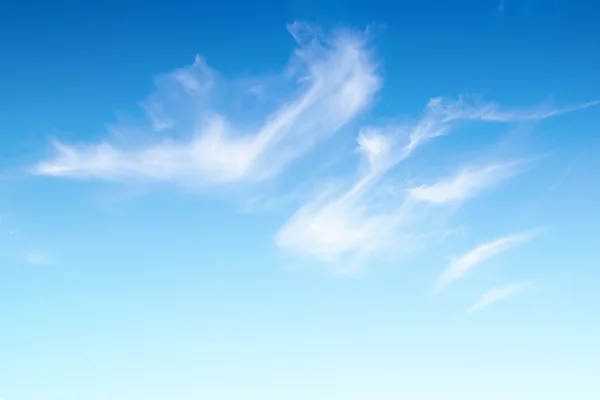 Πραγματική σαφή μπλε ουρανό δεν σύννεφο με φόντο φωτεινό φως του ήλιου — Φωτογραφία Αρχείου