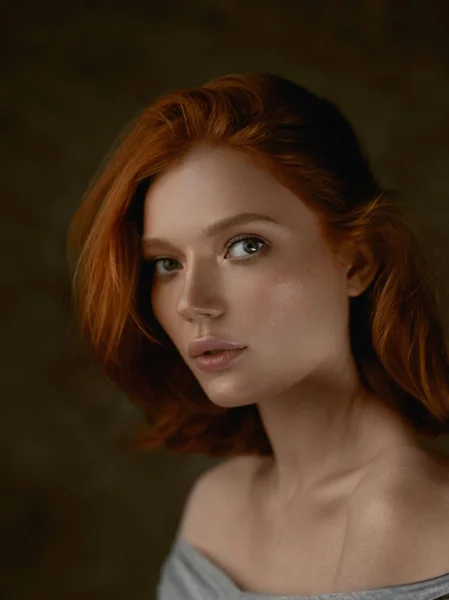 Beautiful Girl Perfect Skin Red Hair — Stock Photo, Image