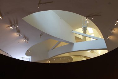 Guggenheim Bilbao Müzesinin iç detayları.