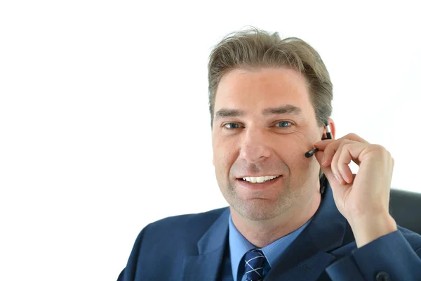 A telefon, vagy a megrendelő képviselőjével üzletember — Stock Fotó