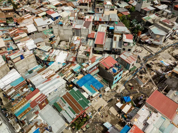 Luftaufnahme Einer Dreckigen Und Heruntergekommenen Slumgegend Der Metro Manila — Stockfoto