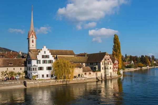 スタインの中世の町の川、スイス連邦共和国から・ アム ・ ライン — ストック写真