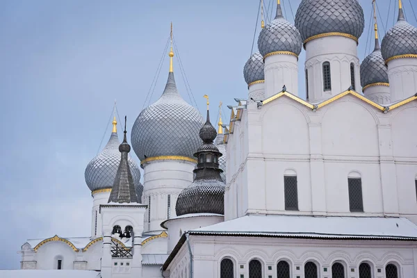 Torens van het Kremlin van Rostov in de winter, Rusland — Stockfoto