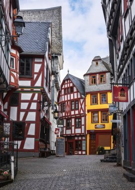 Limburg an der Lahn, Hesse/Almanya-March12: eski kent 'teki Fischmarkt 'ta Orta Çağ 'da ahşap çerçeveli evler 