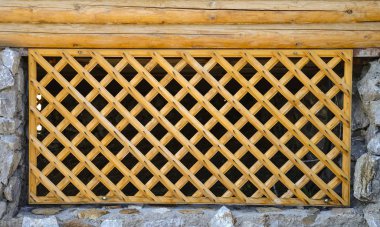 Ahşap kalaslardan oluşan panel ızgarası çapraz doku