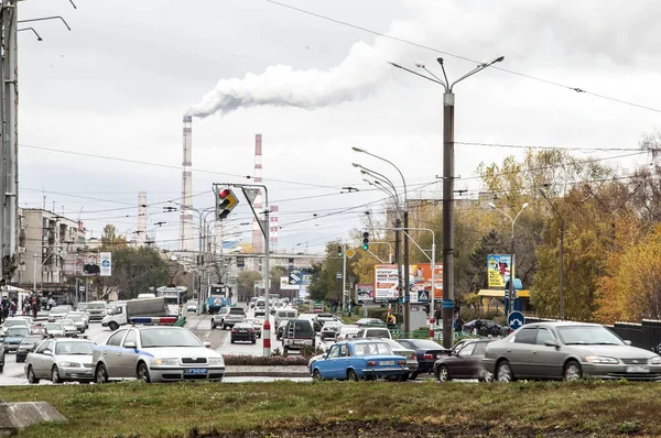 Улица Города Движение Трубы Металлургических Предприятий Оскемен Уст Каменогорск 2011 — стоковое фото