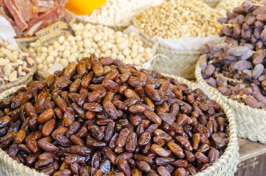 Market Kuruyemiş çeşitler