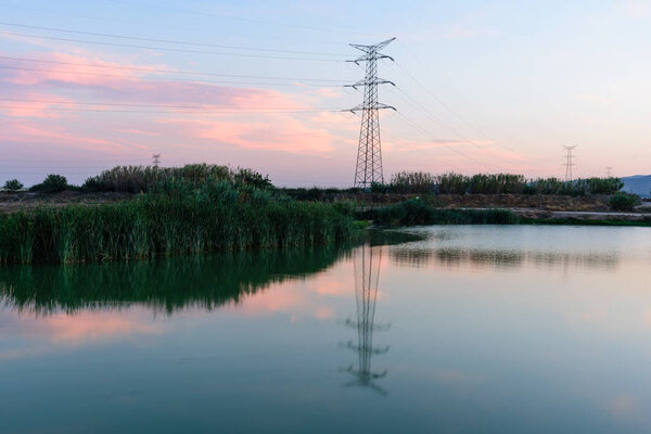 Высокое напряжение
