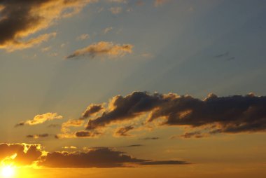 gökyüzü günbatımı