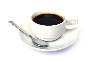 Sade kahve ya da Americano ile beyaz fincan. 