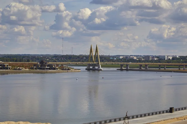 La ciudad de Kazan. Puente "Milenio " — Foto de Stock