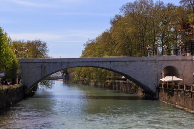Sochi, Rusya Federasyonu - 2015 olabilir. Sochi nehir, altyapı ve kentin doğası