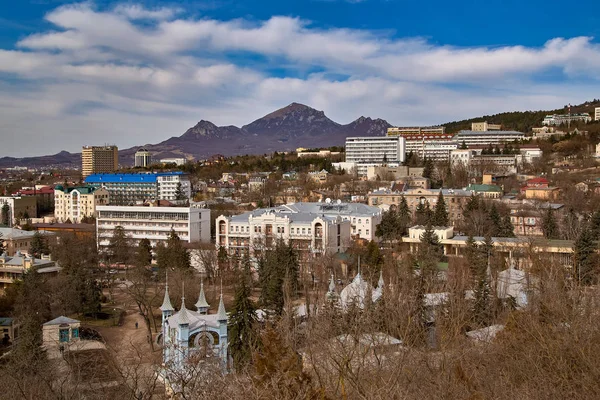 北高加索地区。皮雅提哥。山 Beshtau — 图库照片